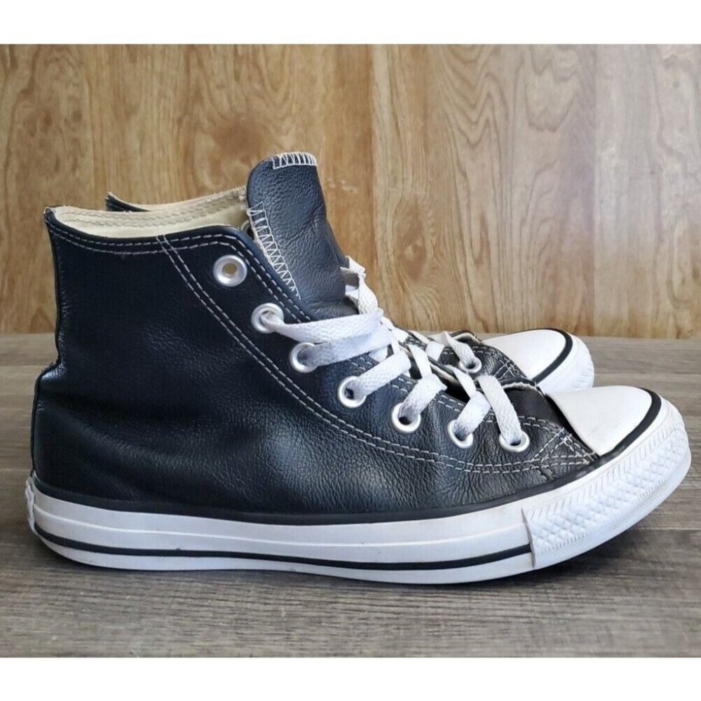 Converse Chuck Taylor High Top Black Leather Sneakers Womens 7.5 Mens 5.5